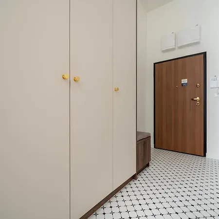 Downtown - 42m2, Workspace - By Rentujemy Apartment *