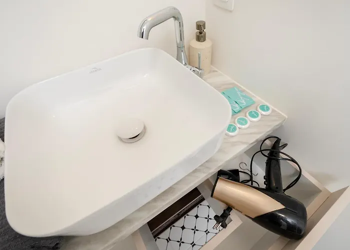 Downtown - 42m2, Workspace - By Rentujemy * Łódź