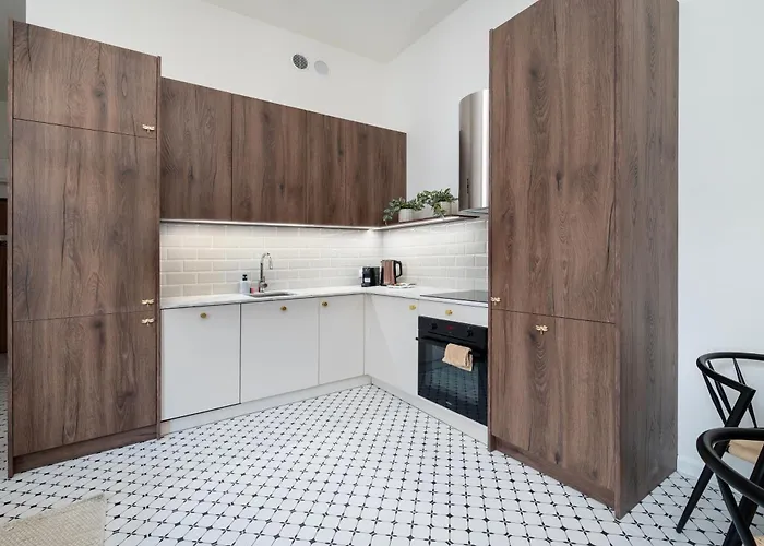 Downtown - 42m2, Workspace - By Rentujemy Lejlighed Łódź